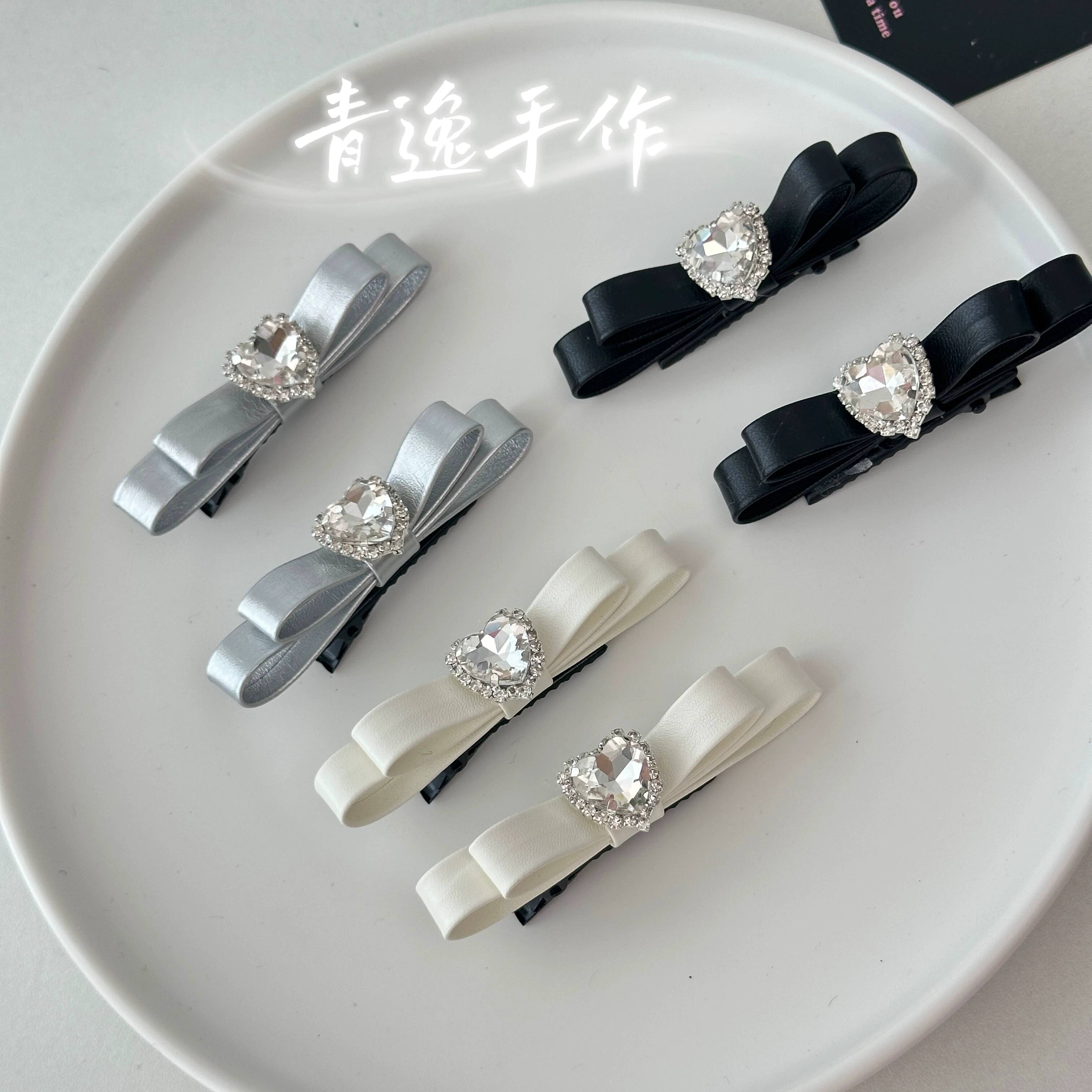 Hair Clips - 地雷風レース風ハート型ラインストーンヘアクリップ二層リボン付きニッチ前髪ヘアピンかわいい女の子ジライケイ