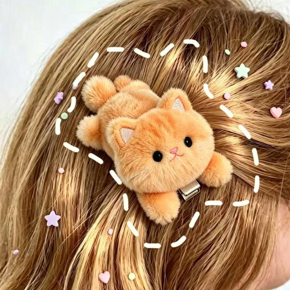 かわいいふわふわの猫のヘアクリップ。ポリエステル製で柔らかく - Hair Bundles のレビューと価格